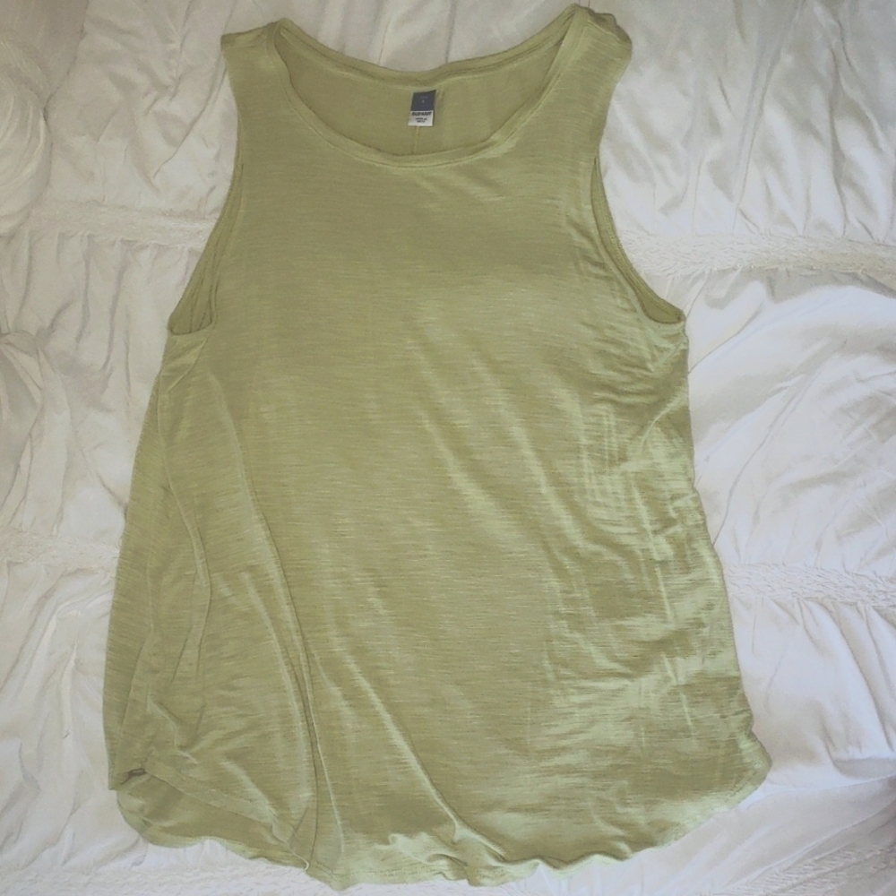 Old Navy Light Green Athletic Workout Tank Top - Size Medium
